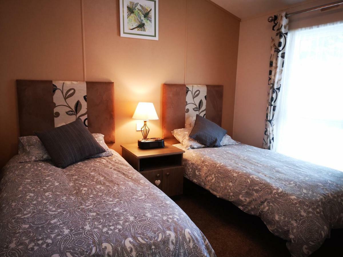 Trevellian - Boutique Secluded Scenic Lodge Dawlish Exterior photo