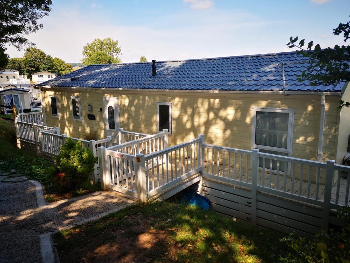 Trevellian - Boutique Secluded Scenic Lodge Dawlish Exterior photo